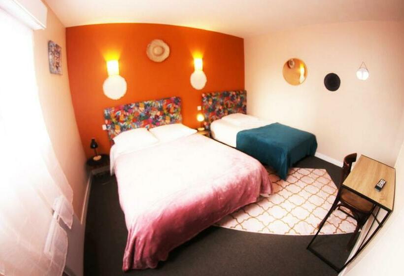 غرفة قياسية رباعية, & Cantine De La Plage