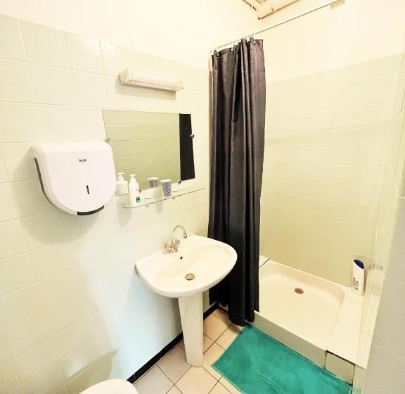 غرفة قياسية, & Cantine De La Plage