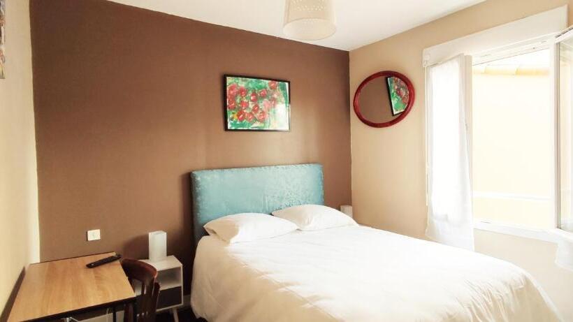 غرفة إقتصادية, & Cantine De La Plage