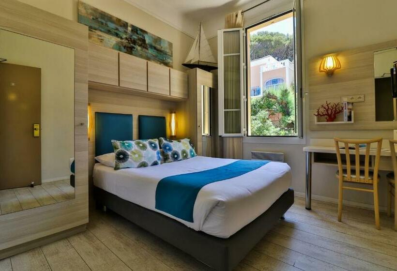 スタンダードルーム, Golf Hôtel