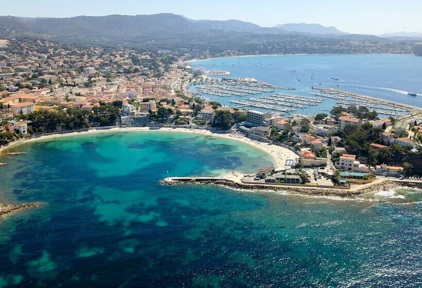 スタンダードルーム, Golf Hôtel