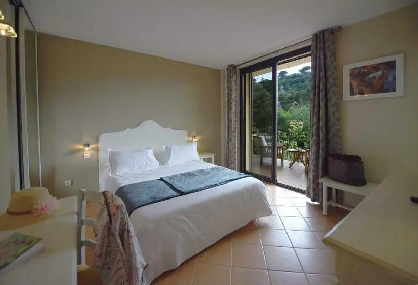 スーペリアールーム, Hôtel Castel D'orcino