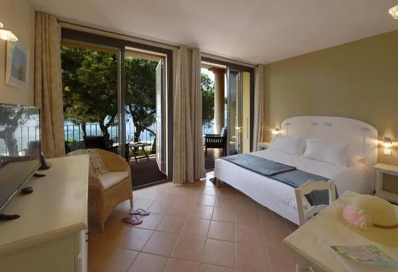 スーペリアールーム, Hôtel Castel D'orcino