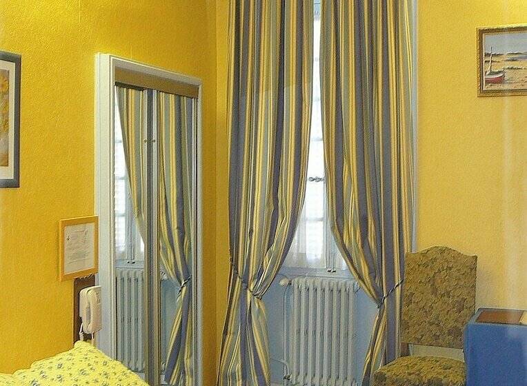 스탠다드 룸, Hôtel Du Fiacre