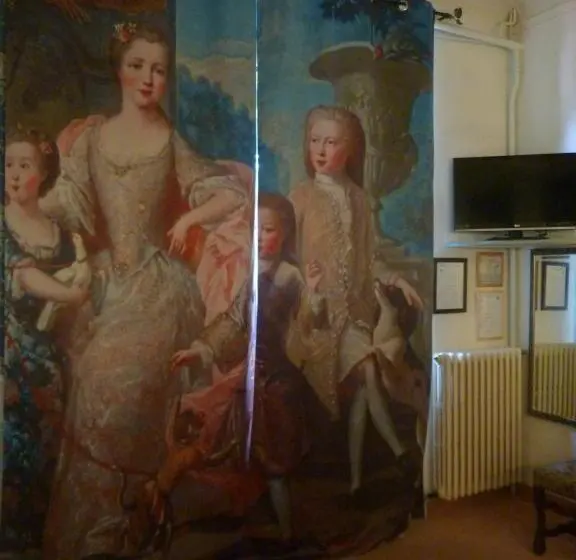 スタンダードシティビュールーム, Hôtel Du Fiacre