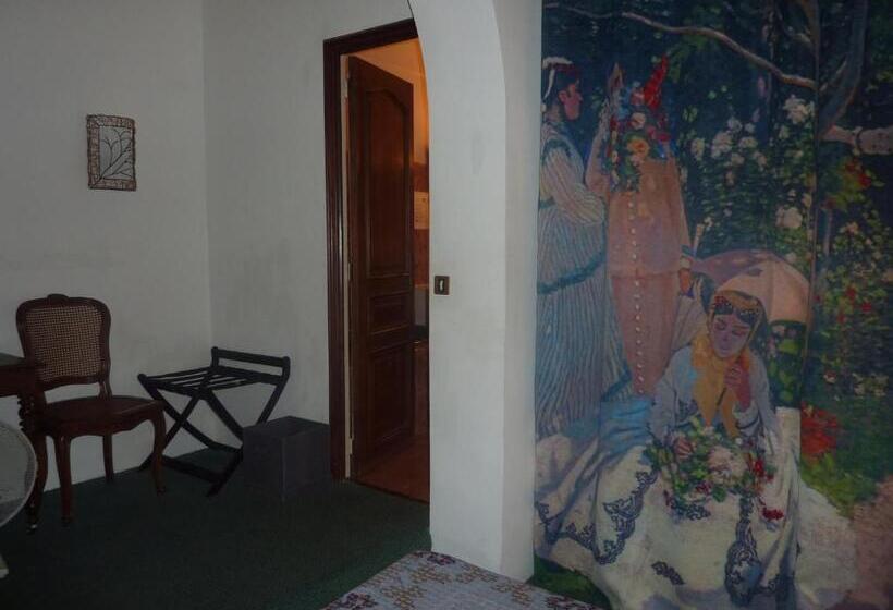 스탠다드 룸, Hôtel Du Fiacre