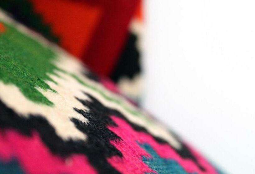 غرفة قياسية, Le Collonges Tv Connecte Wifi Netflix