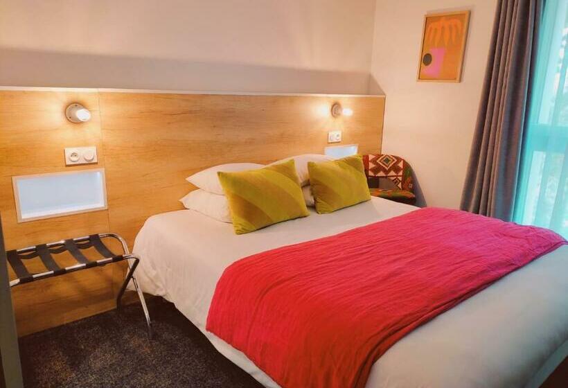 غرفة قياسية, Le Collonges Tv Connecte Wifi Netflix