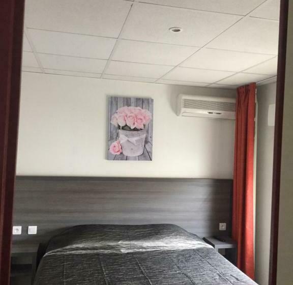 חדר סטנדרט, Hôtel Le Neptune