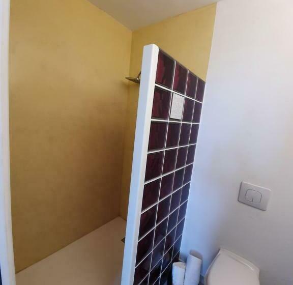 Номер Стандарт, Hôtel Les 3 Terrasses