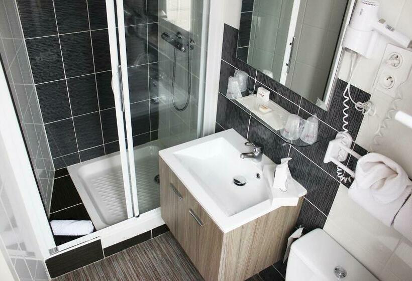 Четырехместный Номер Стандарт, Contact Hôtel Les Platanes Villeneuve Sur Lot Centre