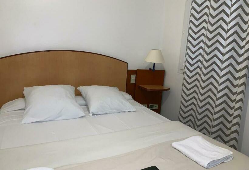 غرفة قياسية, Hôtel Mondial