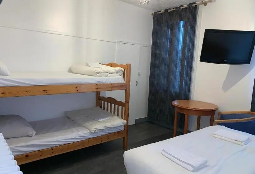 اتاق استاندارد یک نفره, Hôtel Mondial