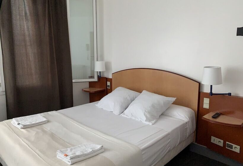 غرفة قياسية, Hôtel Mondial