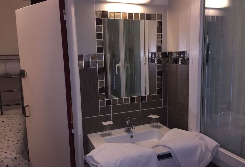 غرفة قياسية, Hôtel Mondial