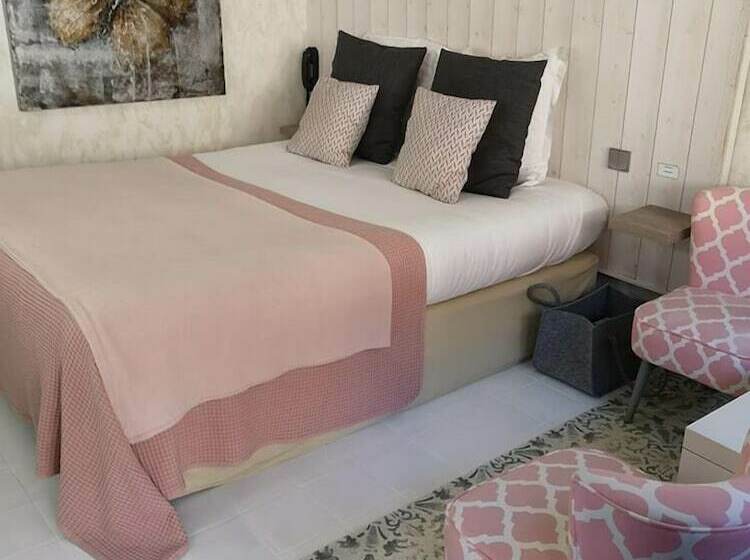 חדר סטנדרט, Monet