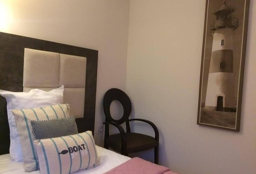 חדר קומפורט, Monet