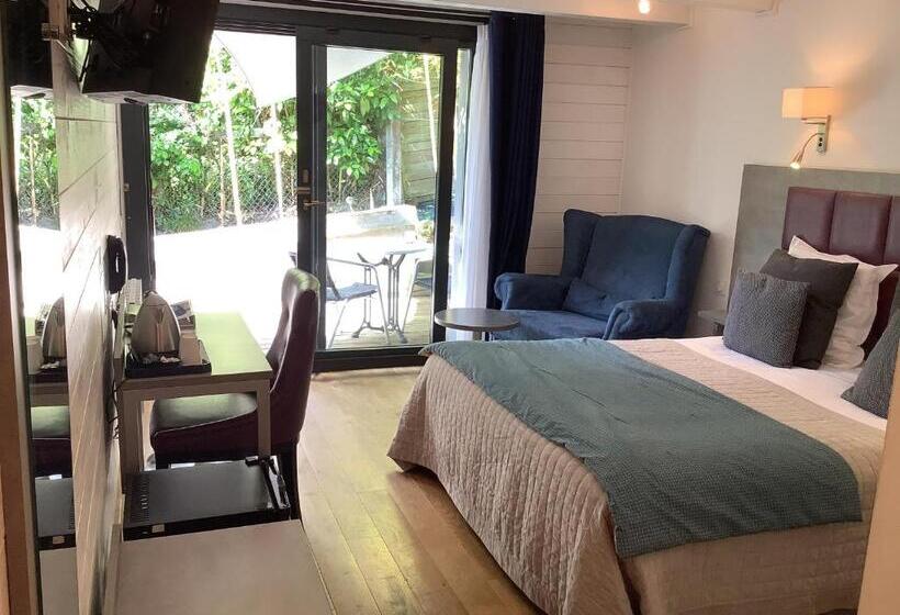 חדר קומפורט, Monet