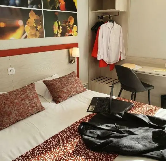 Standard-huone, Saint Louis