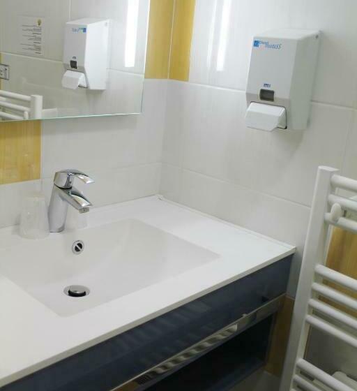 חדר סטנדרט, Saint Louis