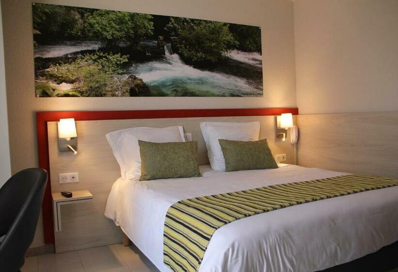 חדר סופריור, Saint Louis