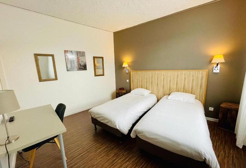 غرفة قياسية, Italia