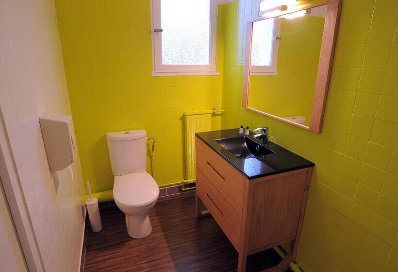 غرفة قياسية, Italia