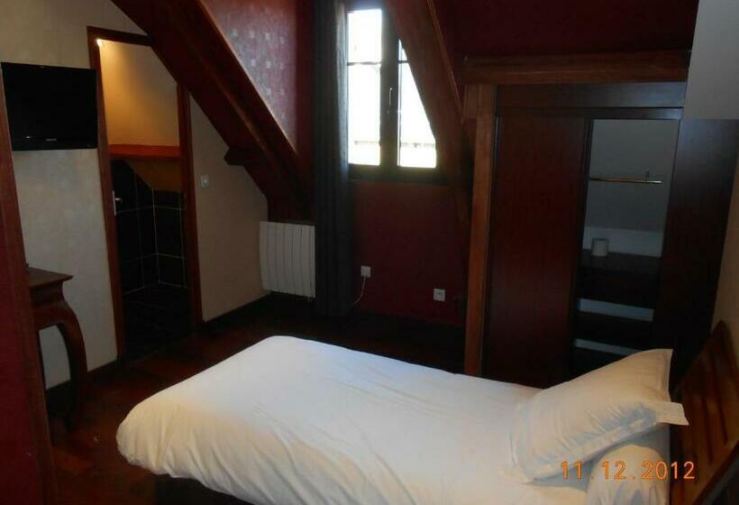 标准单人间, Le Celtic