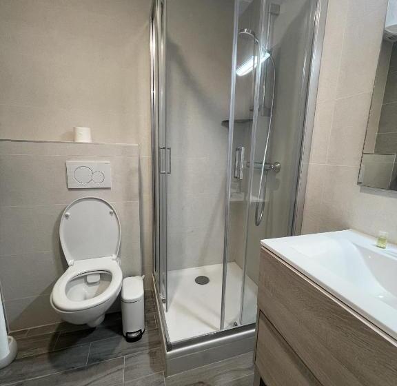 基本间, Le Celtic