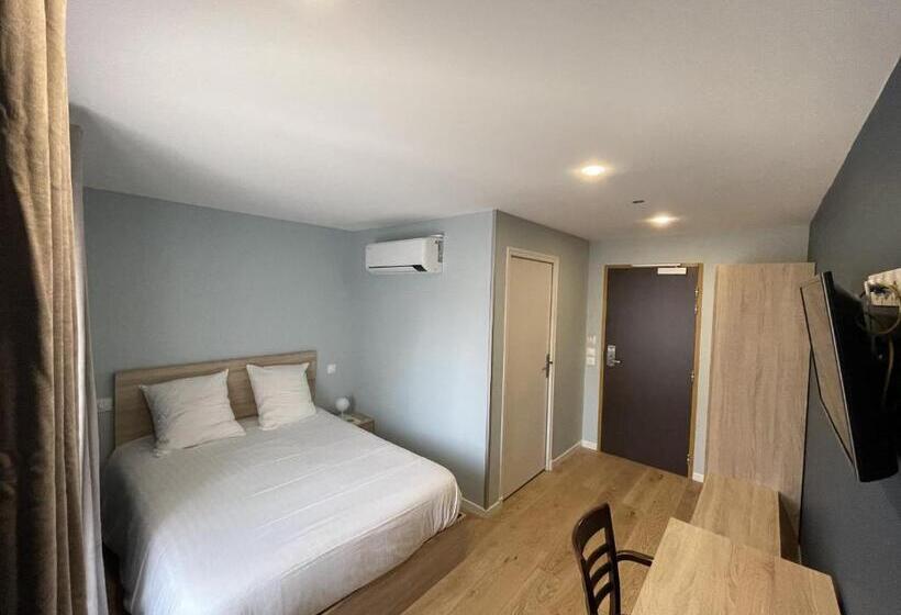 基本间, Le Celtic