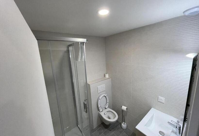 基本间, Le Celtic