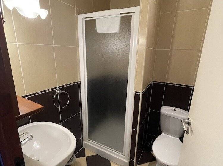 标准间, Le Celtic