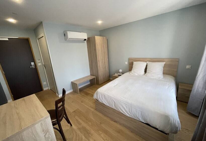 高级大房间, Le Celtic