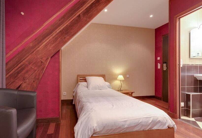 标准单人间, Le Celtic