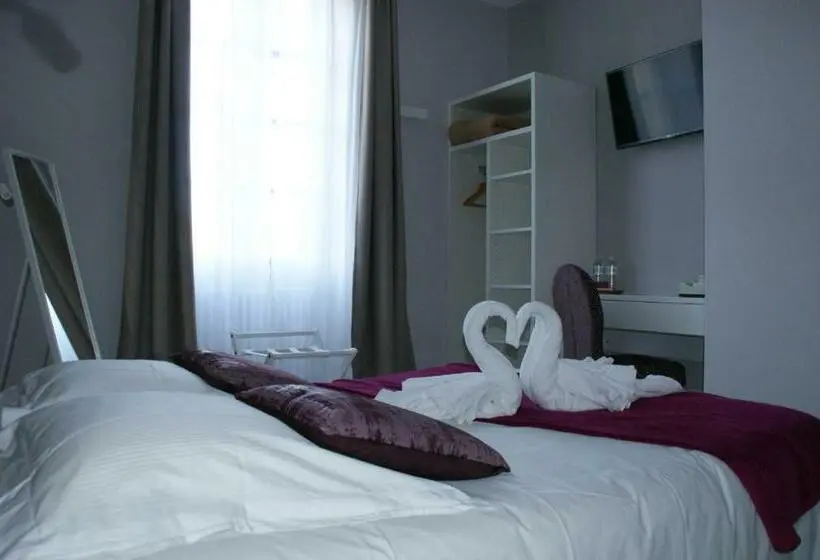 Standard-huone, Le Home