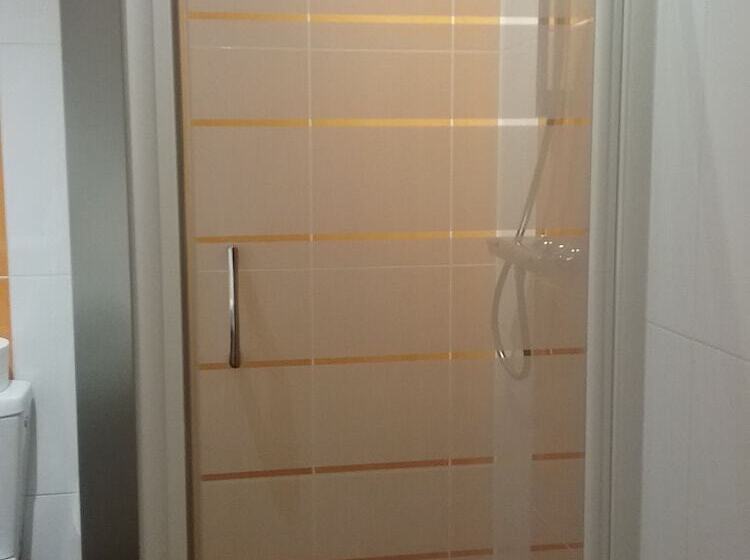 Номер Стандарт, Le Pigeonnier