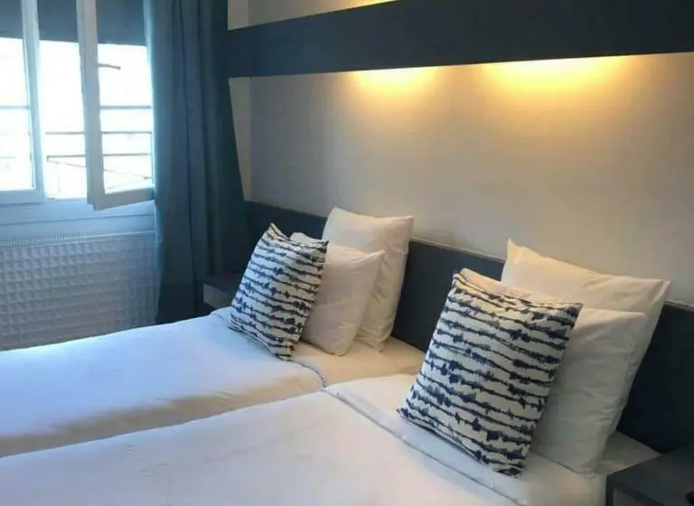 コンフォートルーム, Little Lodge Hôtel