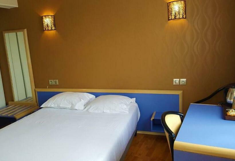 高级大房间, Modern