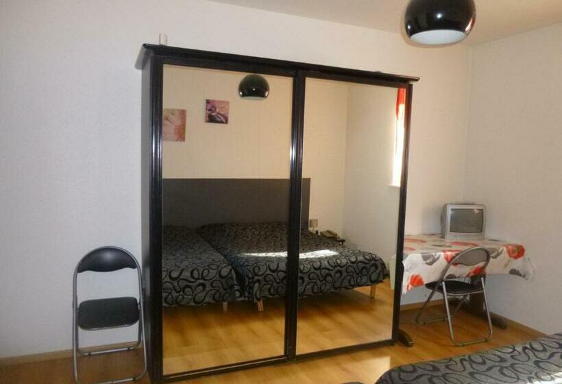 标准工作室, Studio/hôtel Porte De France