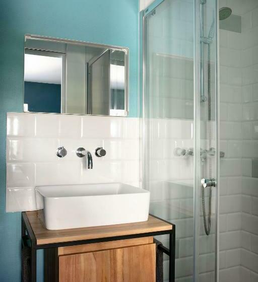 舒适型房间, Un Hôtel En Ville