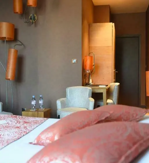 Juniorsviitti Parveke, Villa Les Bains