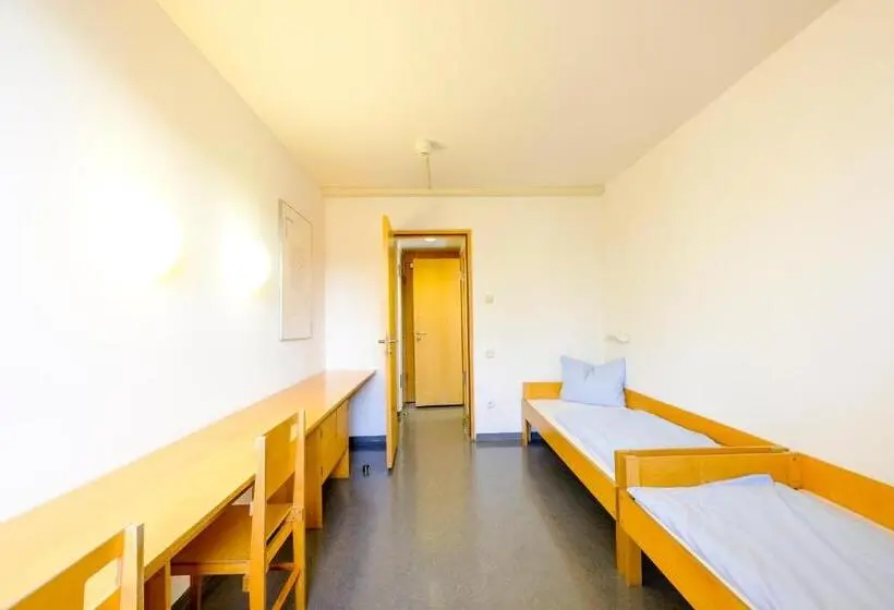 Standard Yhden Hengen Huone, Internationales Jugendgästehaus Dachau