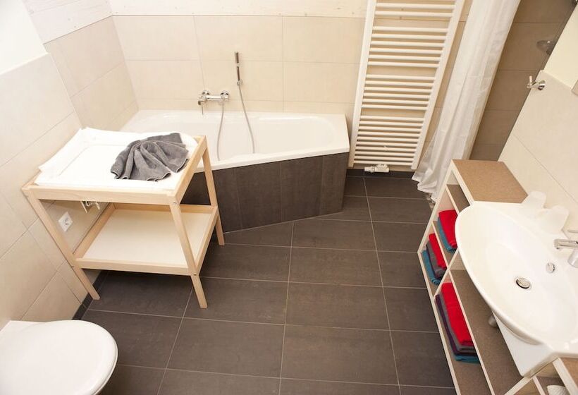 شقة غرفتين, Familienhotel Weimar Mit Ferienwohnungen
