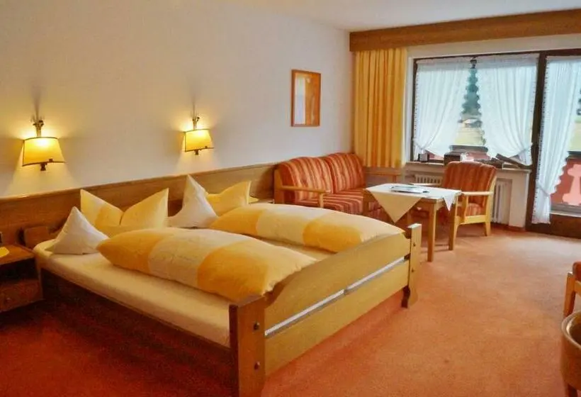 Standard Kolmen Hengen Huone, Ferienhotel Barmsee