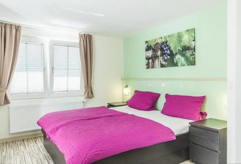 Standard Room Adapted for people with reduced mobility, Altes Schulhaus
