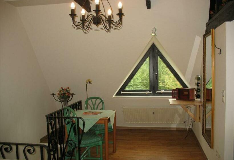 标准间, Altes Zollhaus Am Klinikum