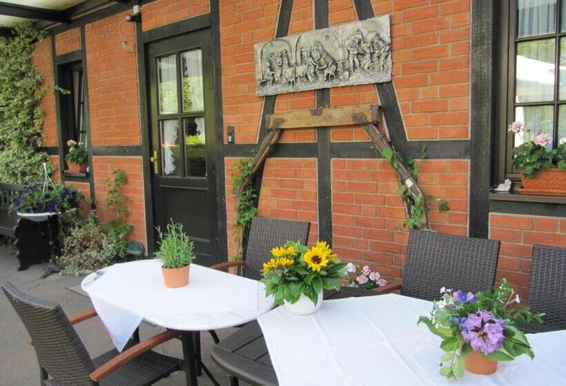 家庭间, Altes Zollhaus Am Klinikum