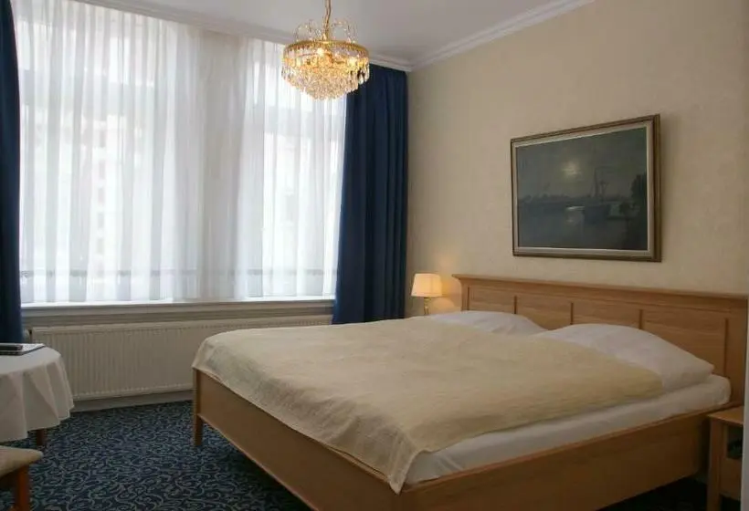 Standard-huone, Beckröge