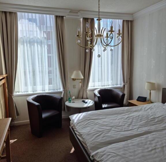 스탠다드 룸, Beckröge