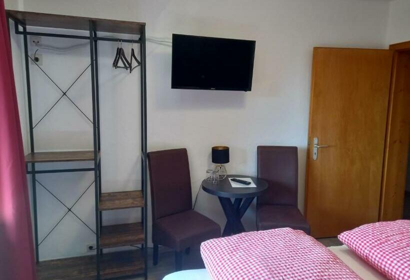 اتاق استاندارد با بالکن, Engelbracht Inklusive Meinecardplus